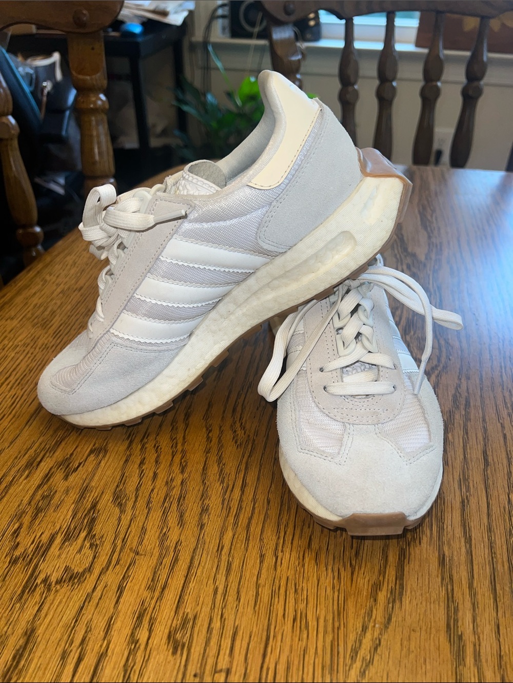 Women’s Adidas Cream & Light Gray Retro Runner Sneakers
